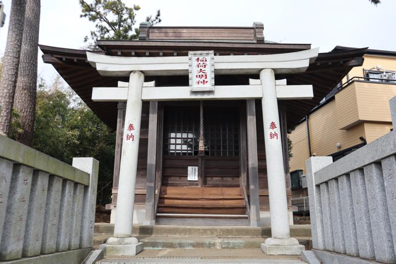 稲荷神社（藤沢市城南）